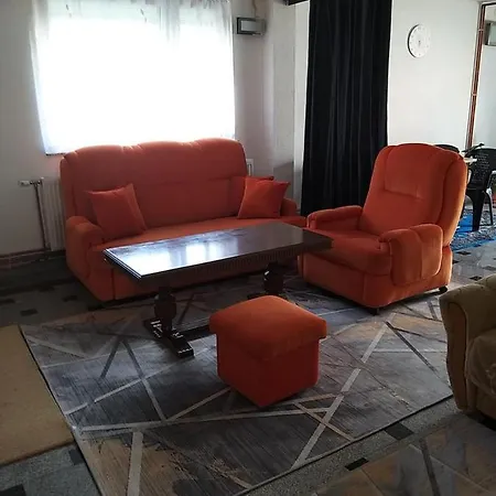 Good People Apartman Bihać